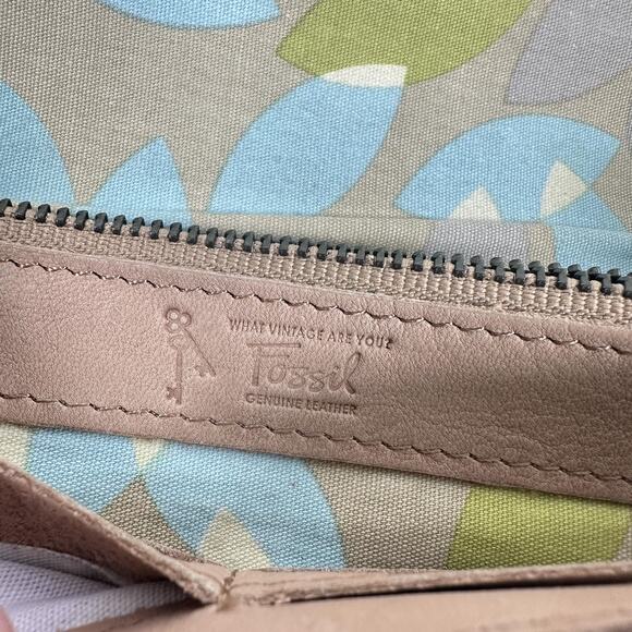 Fossil Wallet Womens Tan Genuine Leather Clutch Organizer Leaf Lining Print - Picture 7 of 9